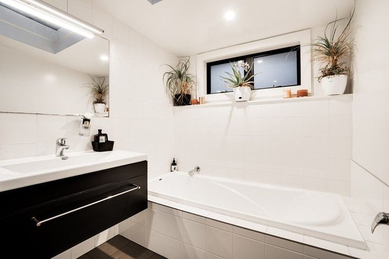 Photo of property in 170 Oyster Point Road, Kaukapakapa, Warkworth, 0984