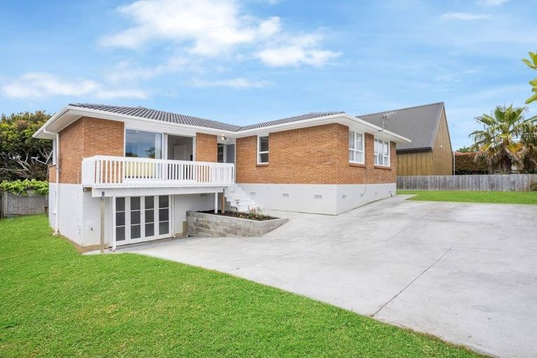 Photo of property in 15 Cherry Road, Bucklands Beach, Auckland, 2014