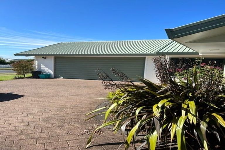 Photo of property in 54 Acacia Bay Road, Nukuhau, Taupo, 3330
