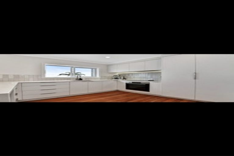 Photo of property in 954 Whangaparaoa Road, Manly, Whangaparaoa, 0930