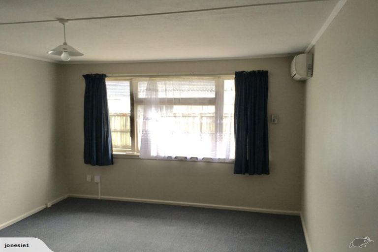Photo of property in 2/474 Hereford Street, Linwood, Christchurch, 8011