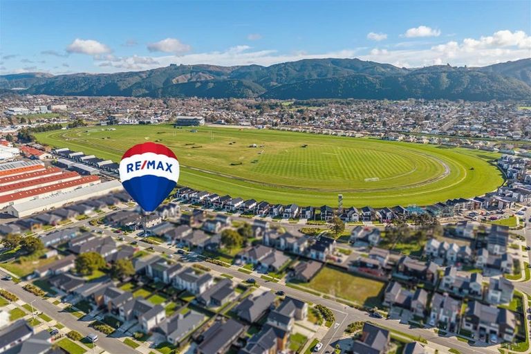Photo of property in 32 Castletown Street, Wallaceville, Upper Hutt, 5018