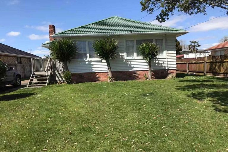Photo of property in 32 Regent Street, Papatoetoe, Auckland, 2025