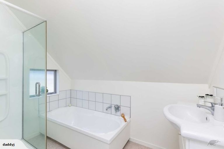 Photo of property in 54a Strathavon Road, Miramar, Wellington, 6022