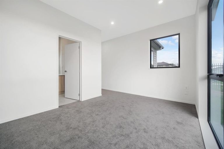 Photo of property in 52 Perkins Street, Papakura, 2110