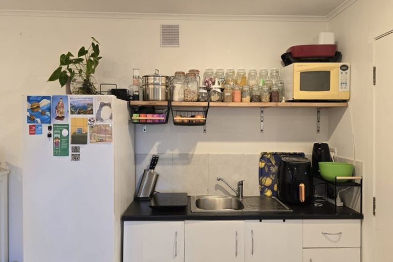 Photo of property in 17 Scenic Drive, Titirangi, Auckland, 0604