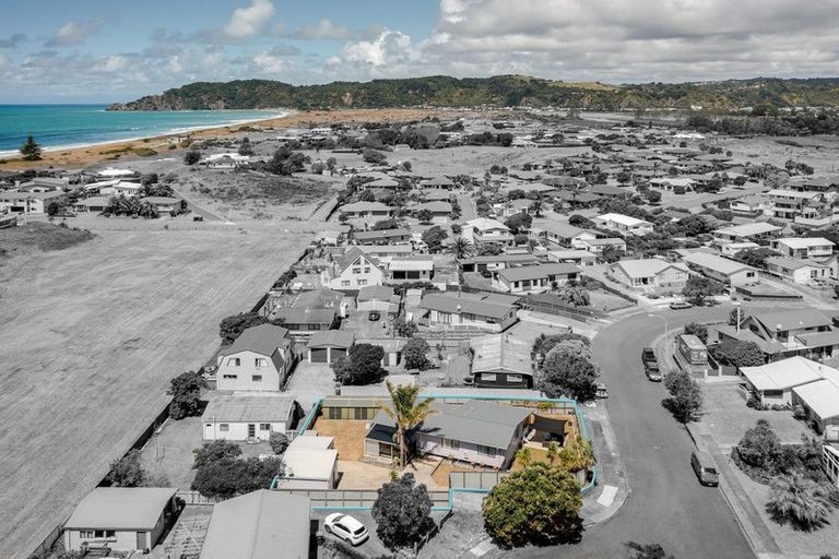 Photo of property in 14 Alpha Avenue, Coastlands, Whakatane, 3120