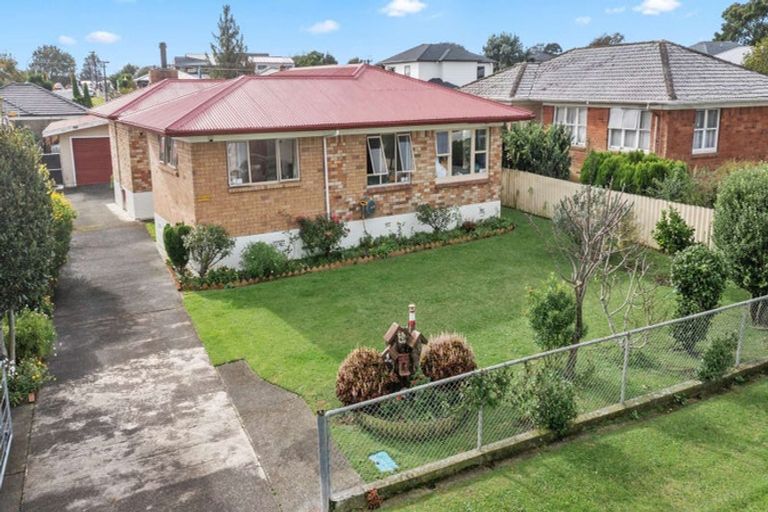 Photo of property in 8 Grebe Street, Manurewa, Auckland, 2102