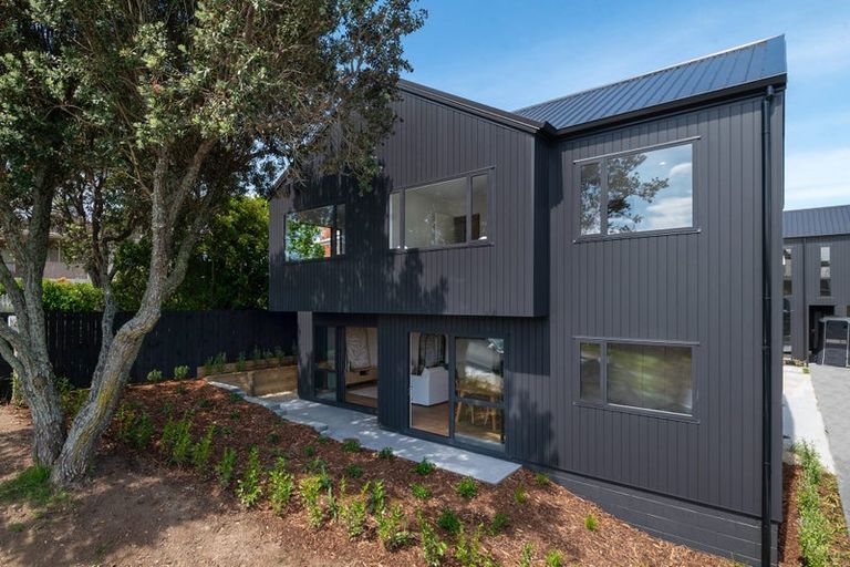 Photo of property in 24a Hororata Road, Hauraki, Auckland, 0622