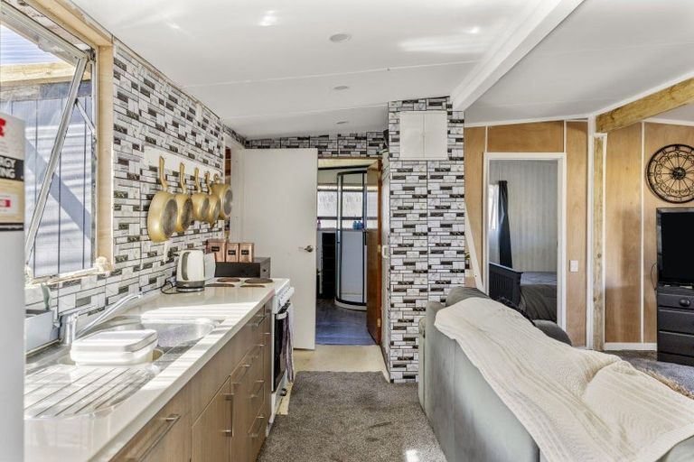 Photo of property in 15 Kauri Street, Mangakino, 3421