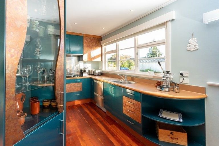 Photo of property in 59 Manly Street, Paraparaumu Beach, Paraparaumu, 5032