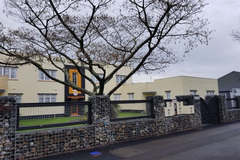 Photo of property in 454-460 Church Street, Palmerston North, 4410