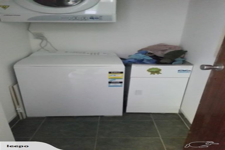 Photo of property in 136 Raroa Road, Aro Valley, Wellington, 6012