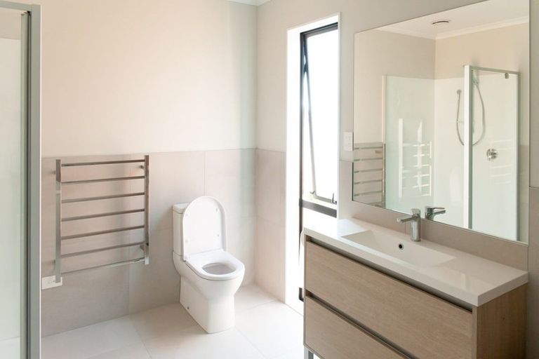 Photo of property in 20 Te Rito Road, Hobsonville, Auckland, 0616