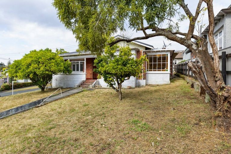 Photo of property in 8 Pembroke Lane, Hamilton Lake, Hamilton, 3204