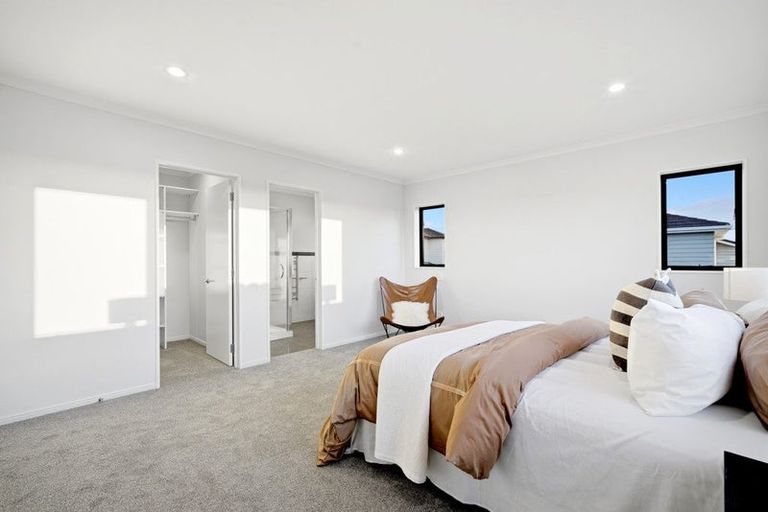 Photo of property in 16 Darion Drive, Flat Bush, Auckland, 2019