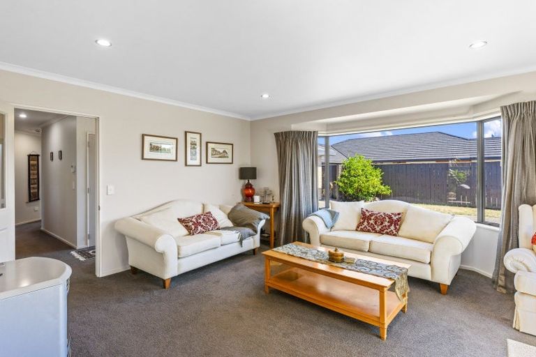 Photo of property in 82 Regent Drive, Paraparaumu Beach, Paraparaumu, 5032