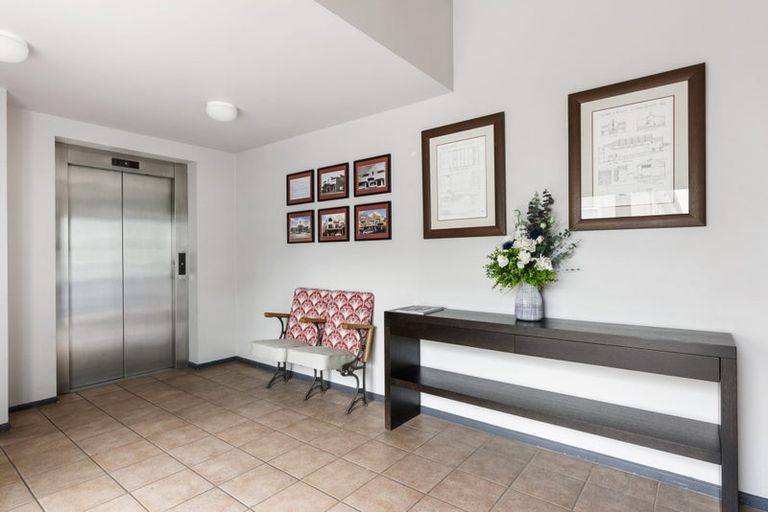 Photo of property in 13/5 Cook Street, Howick, Auckland, 2014