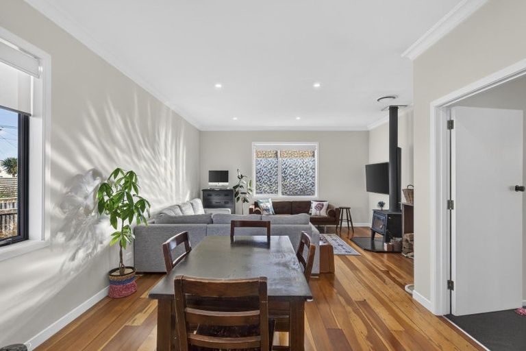 Photo of property in 83 Tukapa Street, Westown, New Plymouth, 4310
