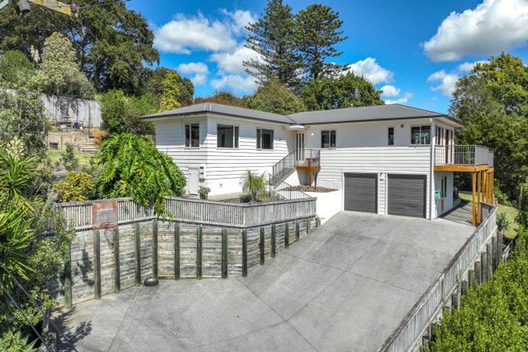 Photo of property in 108 Brunton Crescent, Thames, 3500