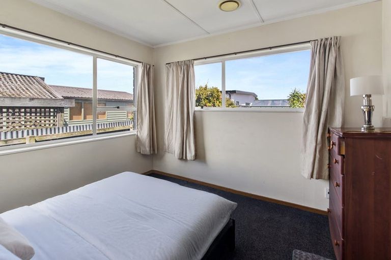 Photo of property in 2/18 Rugby Street, Highfield, Timaru, 7910