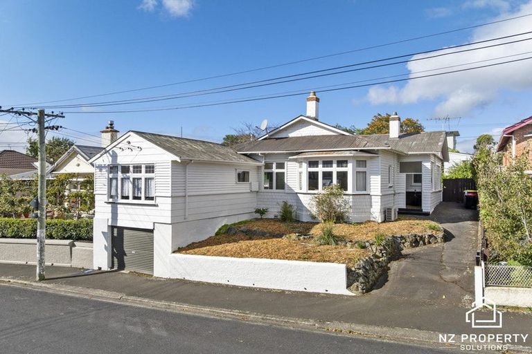 Photo of property in 16 Passmore Crescent, Maori Hill, Dunedin, 9010