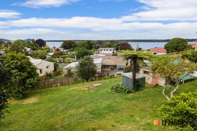 Photo of property in 16a Harbour View Road, Pukenui, 0484