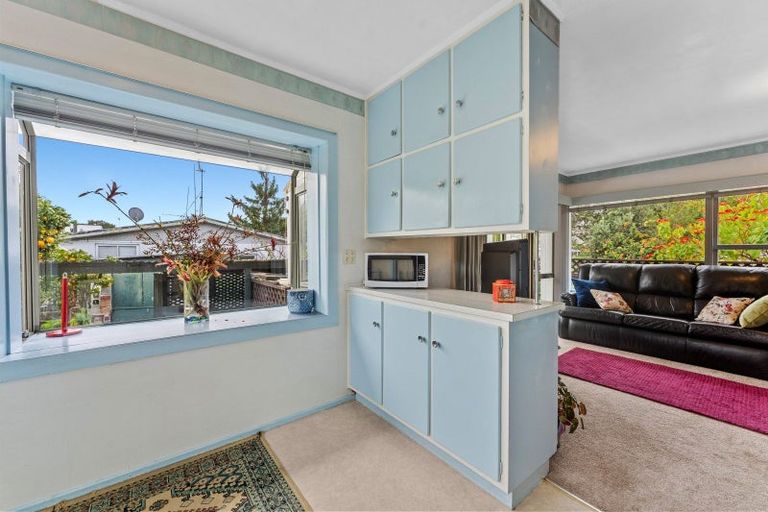 Photo of property in 2/1 Lingfield Street, Glenfield, Auckland, 0629