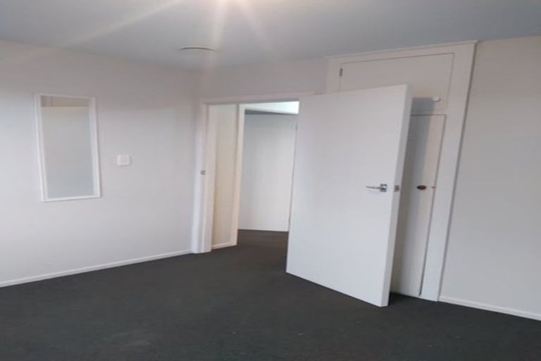 Photo of property in 29 Valecrest Avenue, Parklands, Christchurch, 8083