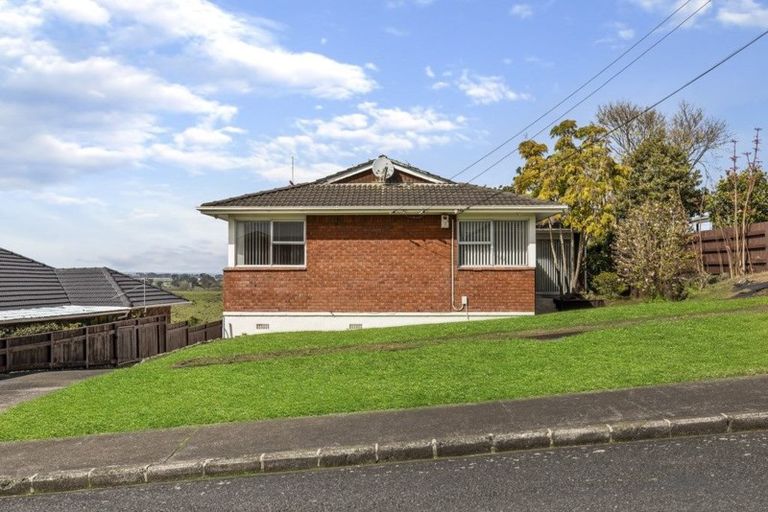 Photo of property in 27 Prangley Avenue, Mangere, Auckland, 2022