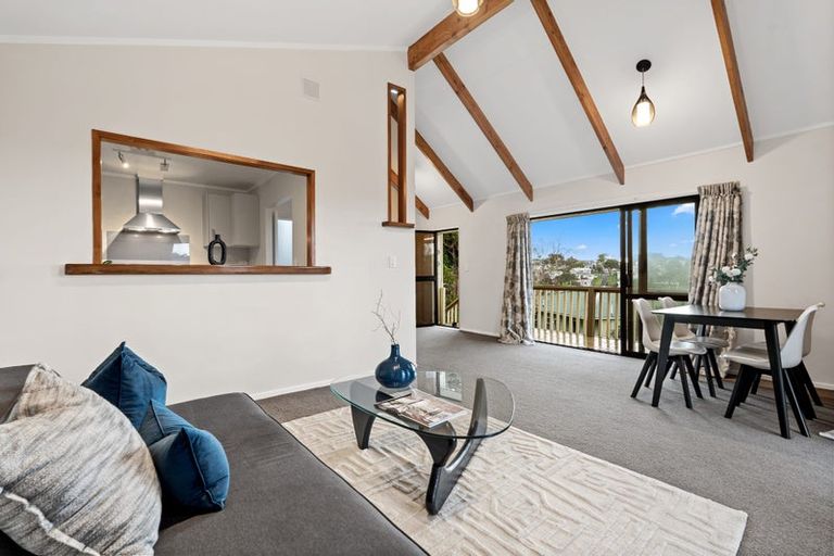 Photo of property in 1/40 Lilburn Crescent, Massey, Auckland, 0614
