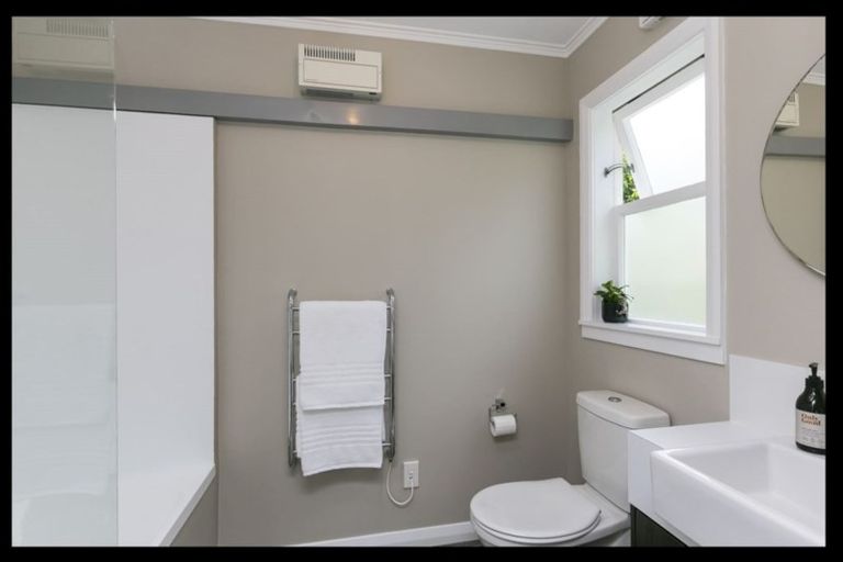 Photo of property in 22 Everest Street, Khandallah, Wellington, 6035