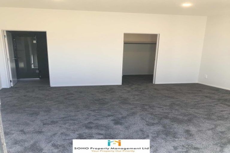 Photo of property in 64 Schoolside Road, Kumeu, 0810