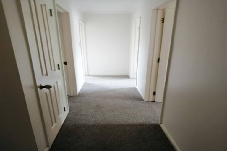 Photo of property in 39 Princeton Parade, Albany, Auckland, 0632