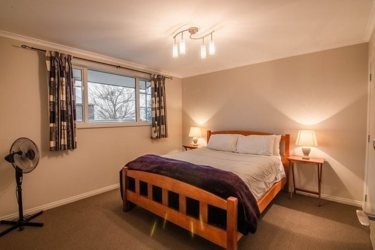 Photo of property in 3b Donegal Street, Cromwell, 9310