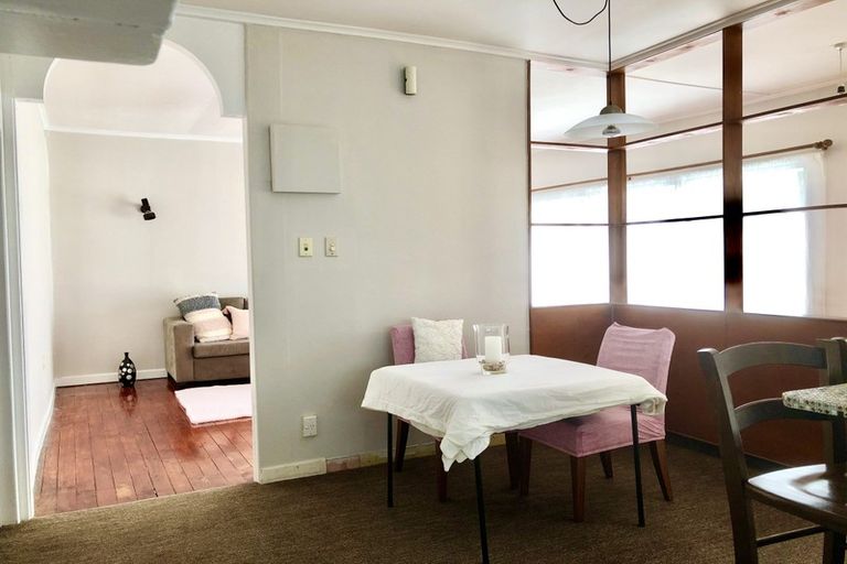 Photo of property in 1/40 Nile Road, Milford, Auckland, 0620