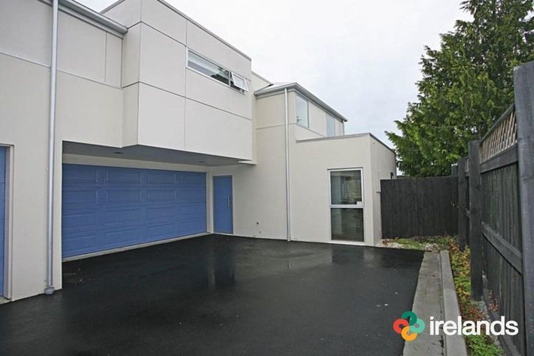 Photo of property in 496d Barbadoes Street, Edgeware, Christchurch, 8013
