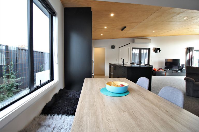 Photo of property in 74 Larch Crescent, Alexandra, 9320