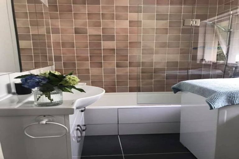 Photo of property in 8/31 Homebush Road, Khandallah, Wellington, 6035