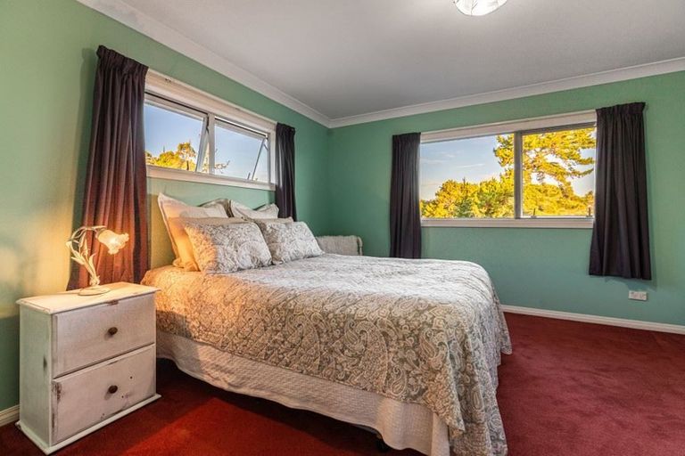Photo of property in 4 Clayden Drive, Gulf Harbour, Whangaparaoa, 0930