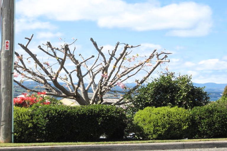 Photo of property in 27 Wakeman Road, Acacia Bay, Taupo, 3330