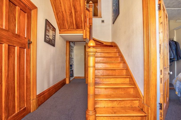 Photo of property in 6 Johnson Street, Milton, 9220