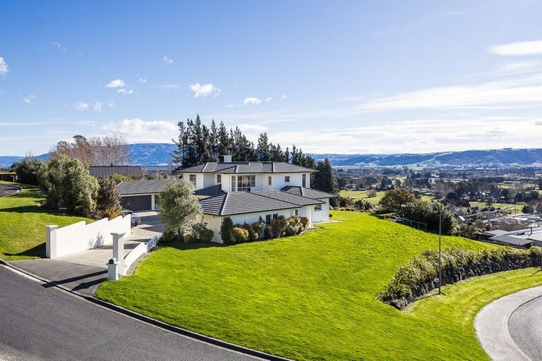 Photo of property in 6 Gracemount Place, Kinmont Park, Mosgiel, 9024