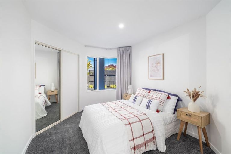 Photo of property in 9 Monterey Place, Parklands, Christchurch, 8083