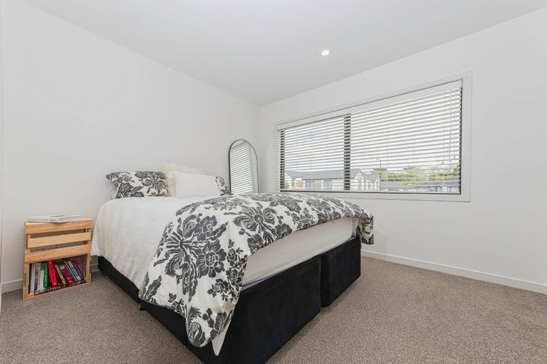 Photo of property in 56 Jane Maree Road, Kumeu, 0810