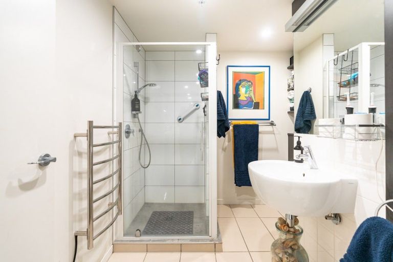 Photo of property in Republic Apartments, 2d/11 Tennyson Street, Te Aro, Wellington, 6011