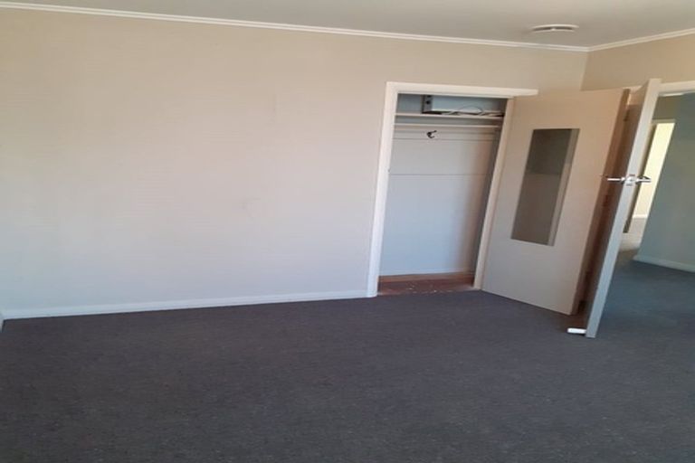 Photo of property in 39 Kenney Crescent, Fairfield, Hamilton, 3214