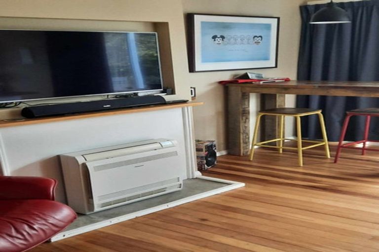 Photo of property in 21 Fisk Street, Naenae, Lower Hutt, 5011