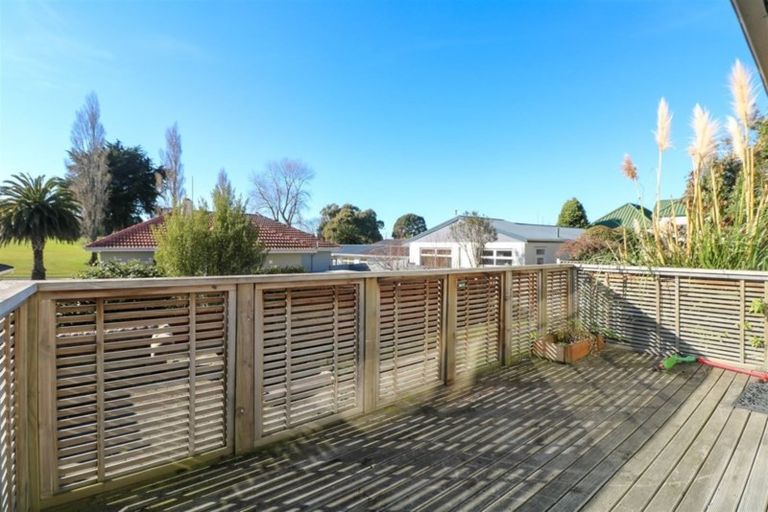 Photo of property in 35-35a Evans Street, Maori Hill, Timaru, 7910