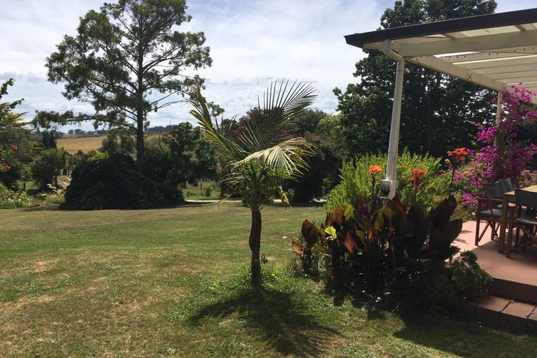 Photo of property in 120 Baldwin Road, Tasman, Upper Moutere, 7173